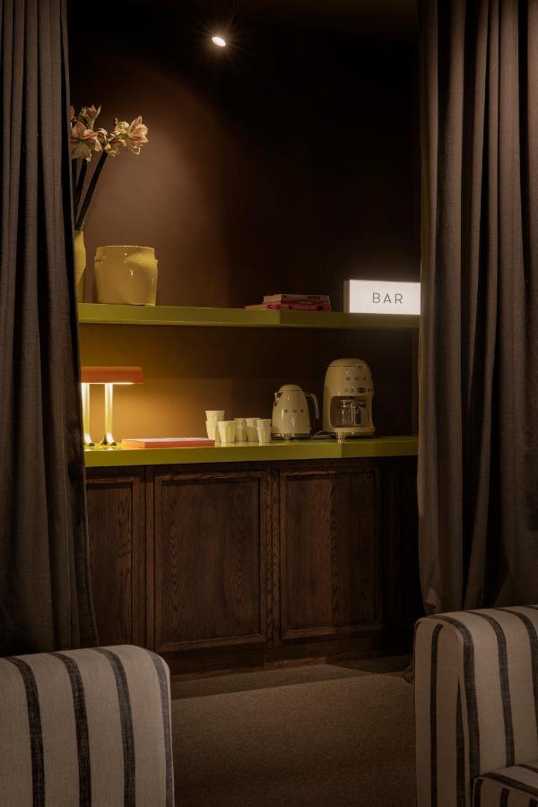 Armesto Rooms Madri Exterior foto